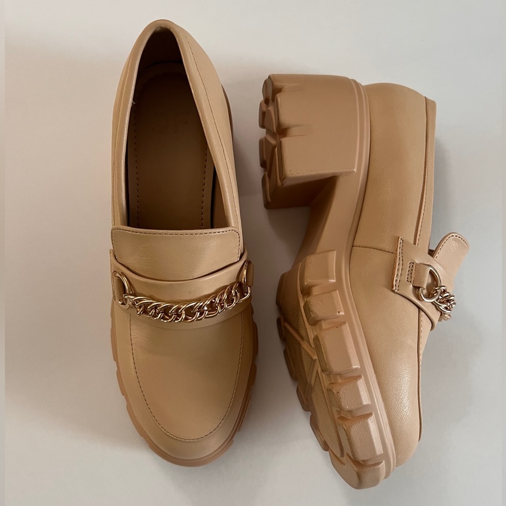 Beige Chain Lug Sole Loafer